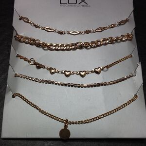 Lux five necklace set